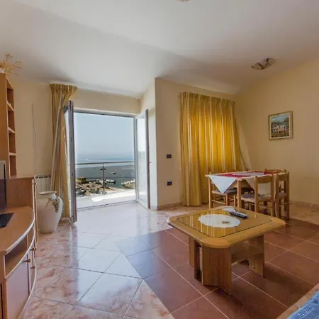 Gostinjska kuća Porto 3*