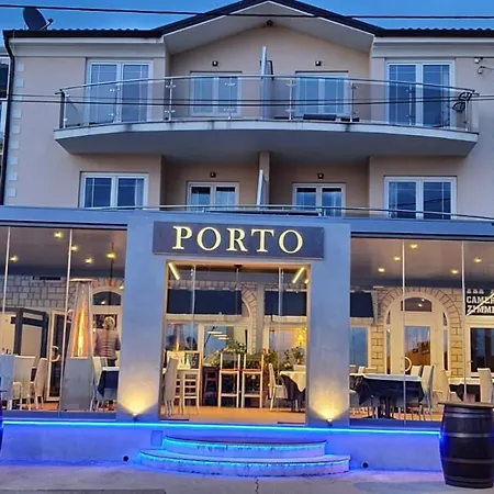 Gostinjska kuća Porto 3*